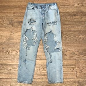 American Eagle Mom Jeans - size 2